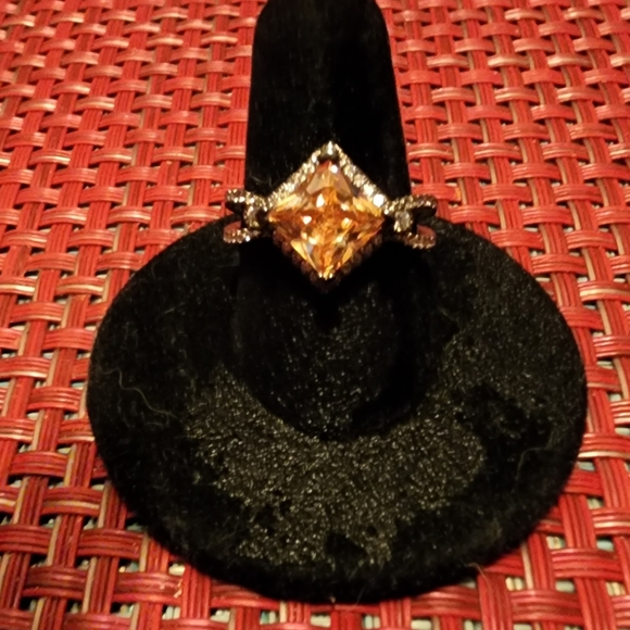 Apricot Diamante & Silver Halo Ring-FINAL PRICE - Picture 2 of 13
